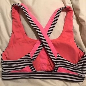 Lululemon stuff your bra